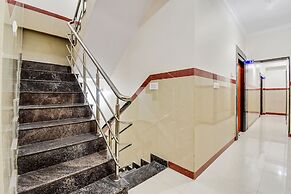 OYO 43308 Sri Sai Guru Comforts