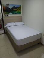 Hotel Street 50 Estadio