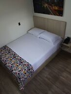 Hotel Street 50 Estadio