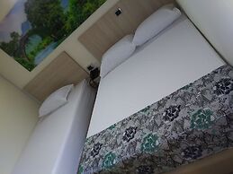 Hotel Street 50 Estadio