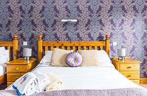 Melvin Country House