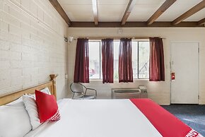 OYO Oasis Motel Las Vegas I-15