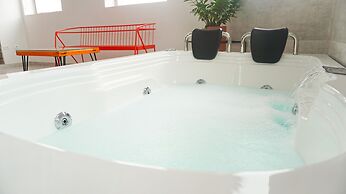 Hotel Millenium Victoria Plaza