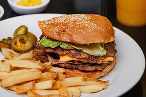 Hotel Maioris El Diez