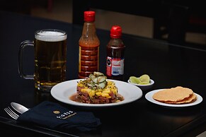 Hotel Maioris El Diez