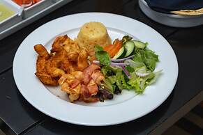 Hotel Maioris El Diez