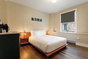 Hotel Leo