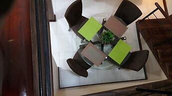 Marley Road Executive Guest Apartment