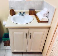 Waterloo Executive Guest Apartment