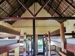 Ilakai Hostel - Adults Only