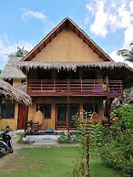 Ilakai Hostel - Adults Only