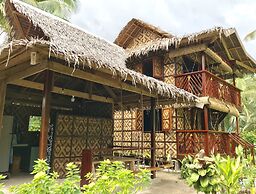 Ilakai Hostel - Adults Only