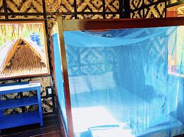 Ilakai Hostel - Adults Only