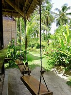 Ilakai Hostel - Adults Only