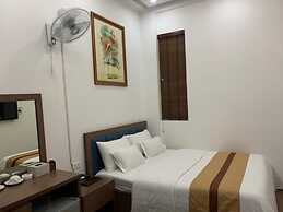 Duc Long Hotel