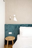 The Fancy Philosopher Apartment