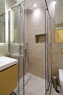 The Fancy Philosopher Apartment