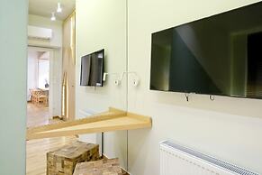 The Fancy Philosopher Apartment