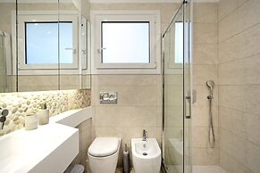 The Fancy Philosopher Apartment