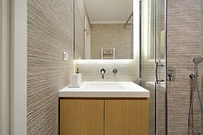 The Fancy Philosopher Apartment