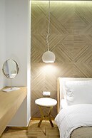 The Fancy Philosopher Apartment