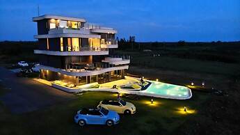 Laguna Villas & Resorts