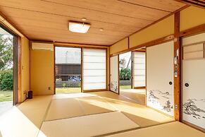 Green Beach le Island