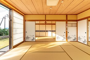 Green Beach le Island