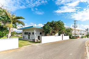 Green Beach le Island