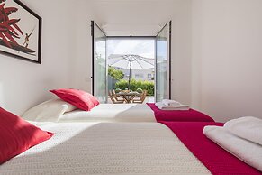 Garden House in Alvalade