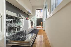 Garden House in Alvalade