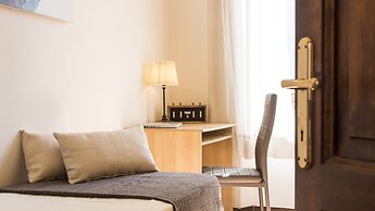 Rental In Rome Rosselli Palace Apartment 2