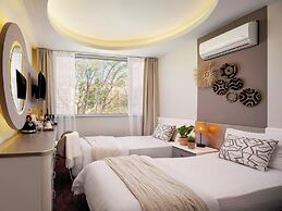 IS Hotel