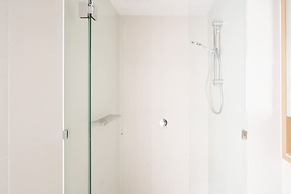 Modern Apartment in Darling Harbour