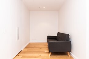 Modern Apartment in Darling Harbour