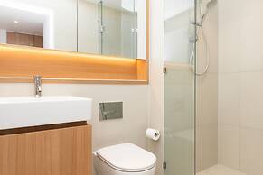 Modern Apartment in Darling Harbour