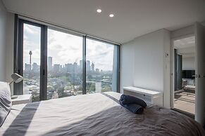 Modern 2 Bedroom Potts Point Apartment