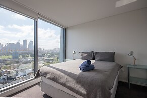 Modern 2 Bedroom Potts Point Apartment