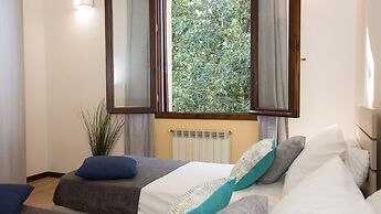 Rental In Rome Rosselli Palace Deluxe 4 Apartment