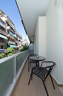 Contemporary Apartment made of Wood and Stone