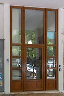 Contemporary Apartment made of Wood and Stone