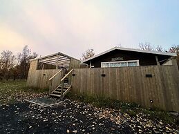 Eyja Mörk & Bubble Bedroom