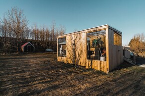 Eyja Mörk & Bubble Bedroom