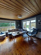 Eyja Mörk & Bubble Bedroom