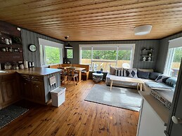 Eyja Mörk & Bubble Bedroom