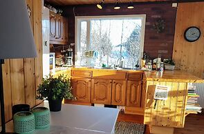 Eyja Mörk & Bubble Bedroom