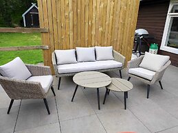 Eyja Mörk & Bubble Bedroom