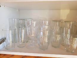 Eyja Mörk & Bubble Bedroom