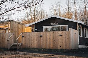 Eyja Mörk & Bubble Bedroom