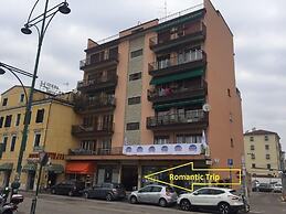 Romantic-trip Di Geliwen